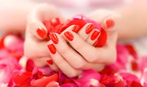 Shellac_nails_and_roses